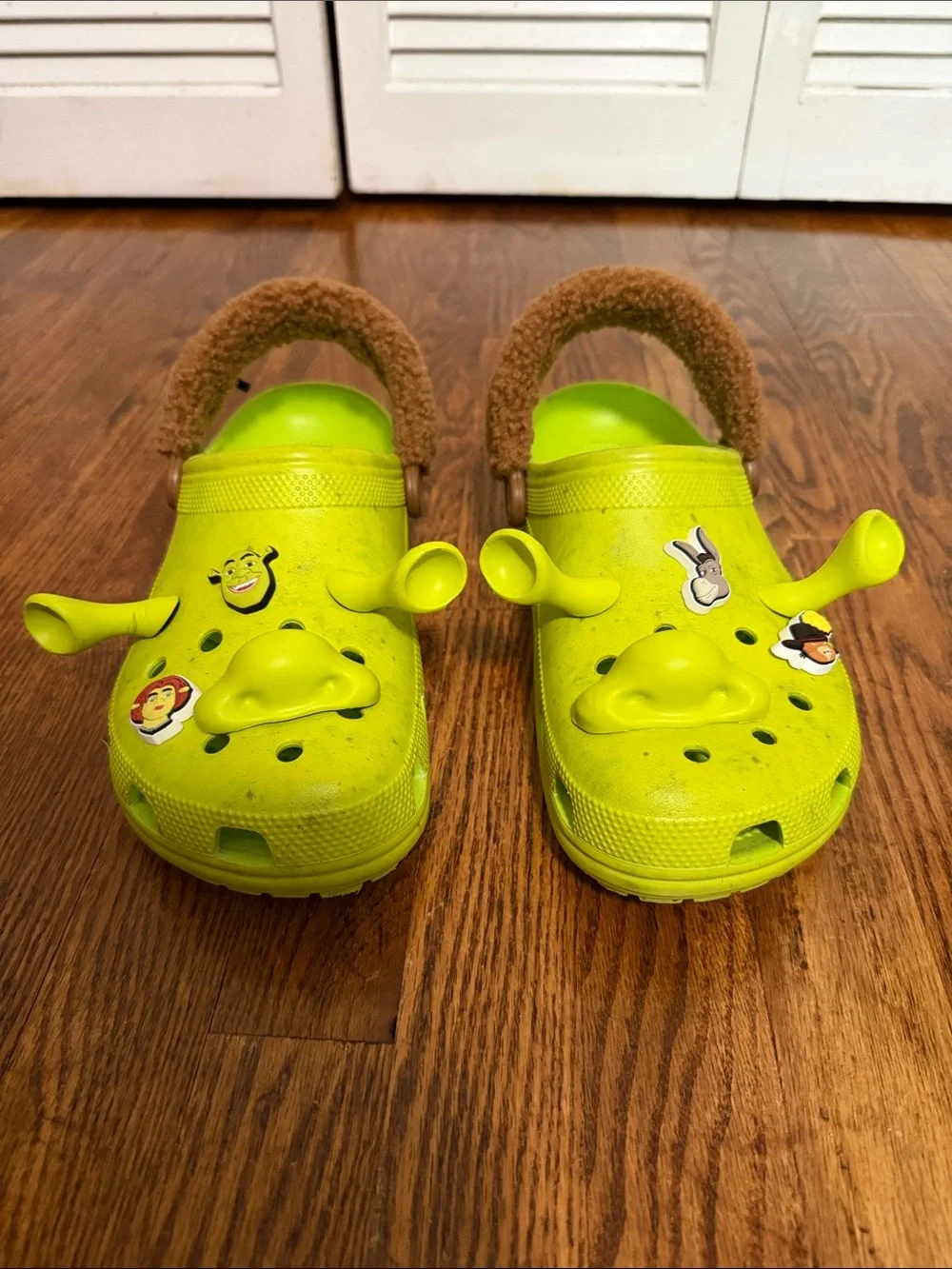 CROCS X Shrek Neon Lime Green Clog Sandals with Brown Fuzzy Heel Strap